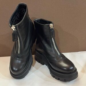 Aquatalia Black Leather Zip-Front Chunky Ankle Boots